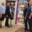Ежегодно 22 августа  в России отмечается День Государственного флага Российской Федерации. Накануне этого праздника, 17 августа, библиотекари Центральной библиотеки подготовили и провели для сотрудников ОМВД Пластовского района  путешествие в историю Российского флага «Овеянный славой Российский флаг». - Управление культуры, спорта и молодёжной политики
