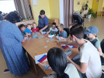 Тепло родного триколора: праздник флага объединил жителей Пластовского муниципального округа.